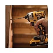 DCF887NT Darbeli Vidalama Kömürsüz Solo 18 Volt (Aküsüz)